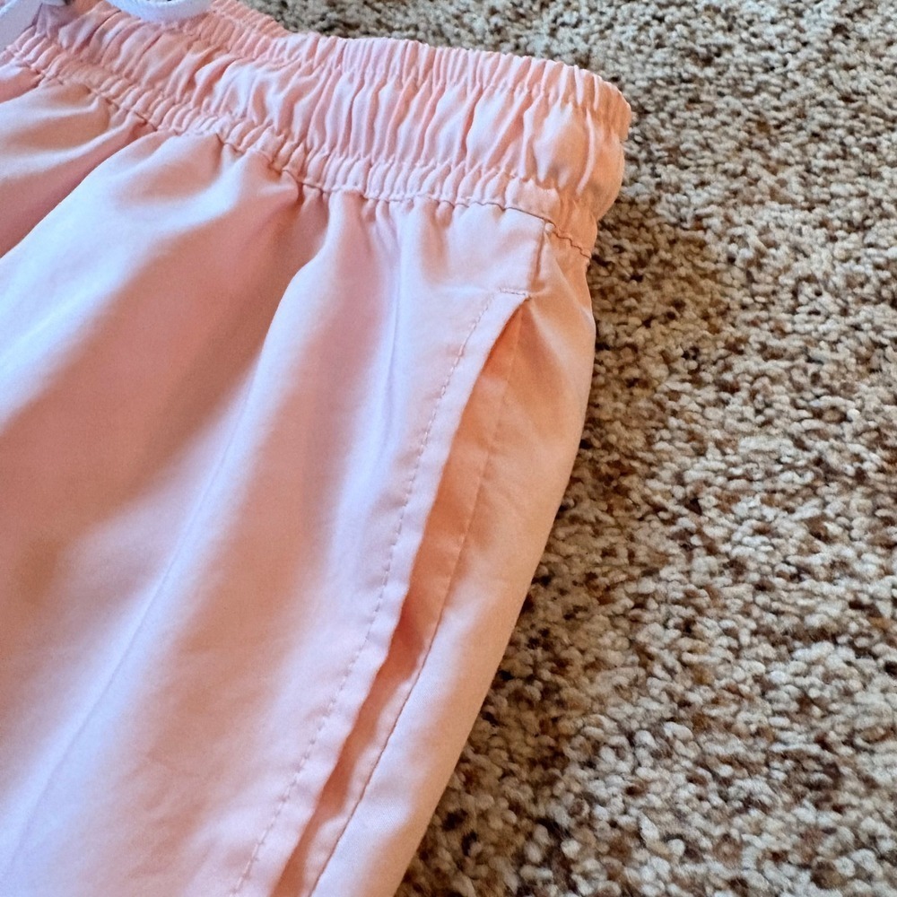 Nike Sportswear Women XXL Pink-Peach Mesh Lined Shorts Run Sports DM6829-686 EUC - Picture 3 of 14